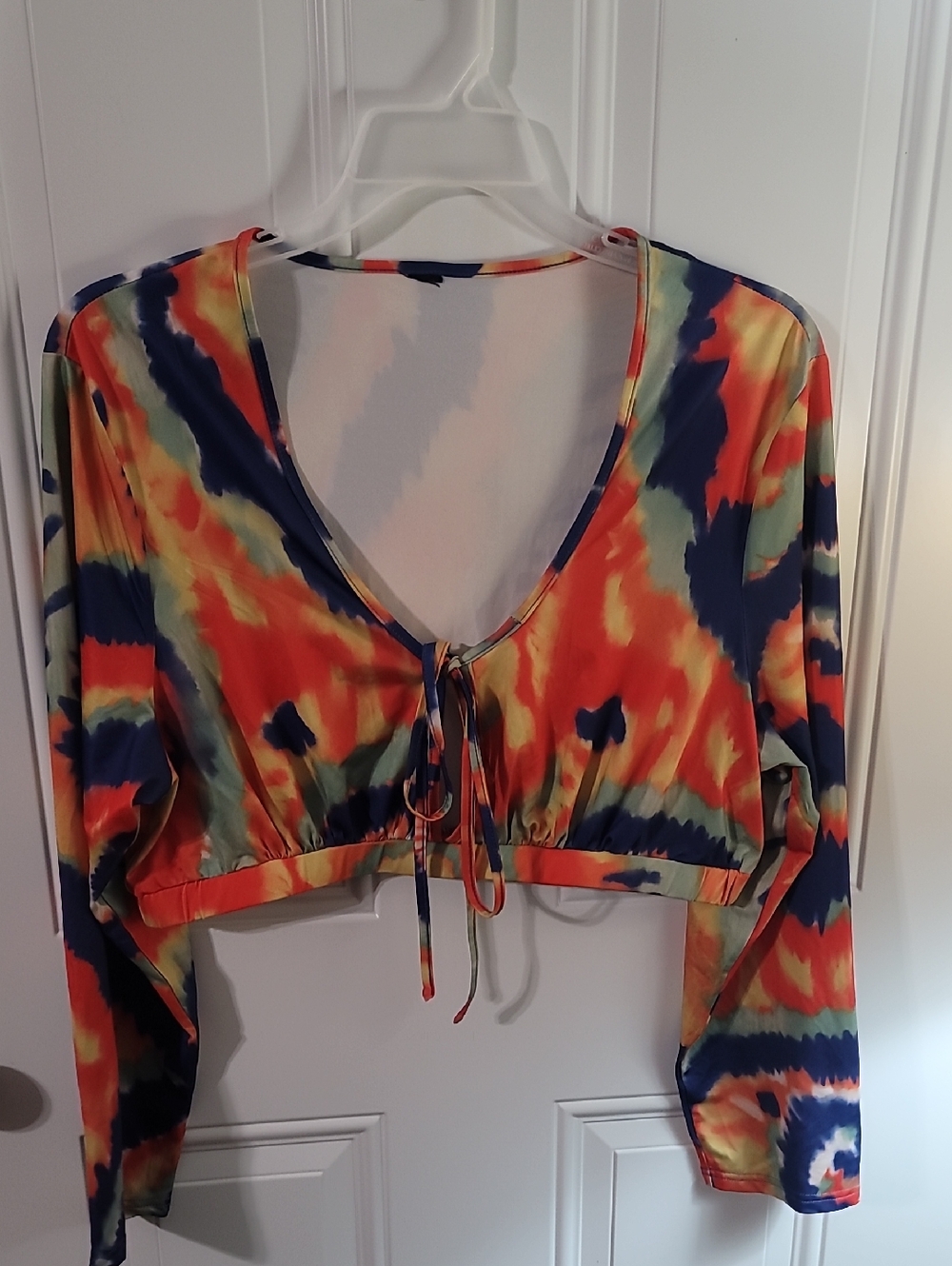 Tie-Front Long Sleeve Crop Top in Multicolor Tie-Dye